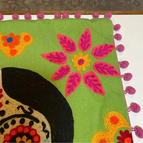 Freda Sugar Skull Braids Embroidered Pillow Cover Shabby Day Of Dead 13 x 19 In. - Picture 7 of 15